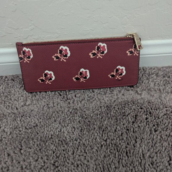 Coach Slim Zip Pouch in Red and White Roses Floral - Picture 2 of 6